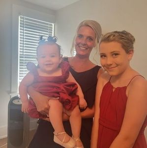 Meet your Posher, Leeann